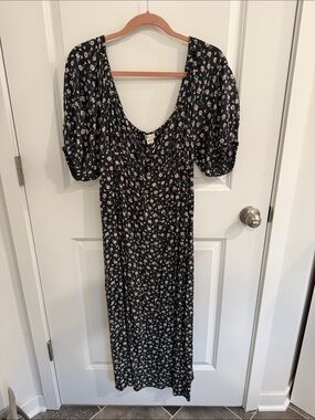 Billabong Black Floral Puff-Sleeve Maxi Dress